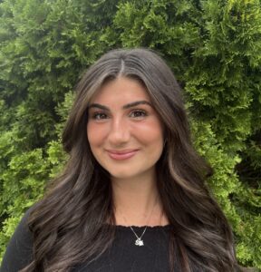 Sofia Staub headshot cropped